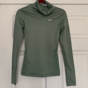 NIKE | Women’s Pro therma fit mockneck sweatshirt green XS